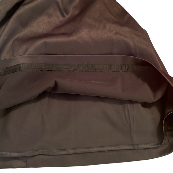 NWT BCBG PARIS BLACK AND CREAM RUFFLED COCKTAIL DRESS SIZE 8 - Picture 11 of 15